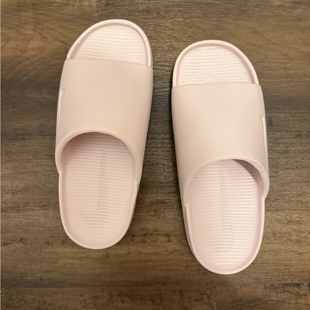 Women's Pink Slide Nike calm Sandals (rose)